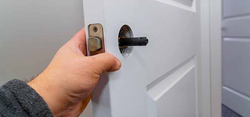 Nighttime Locksmith For Lock Repair in Quartz Hill, CA