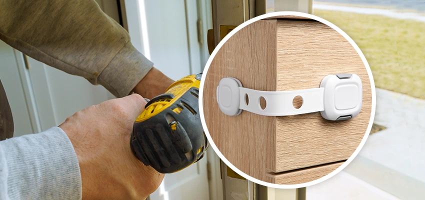 Childproof Sliding Door Locks in Quartz Hill, CA