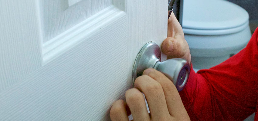 Vintage Door Knob Replacement in Quartz Hill, CA